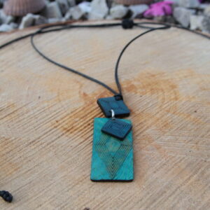 Kette "Kogi" in der Länge verstellbar und in der Farbe türkis