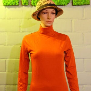Rollkragenshirt NIA von Living Crafts in der Farbe Rust