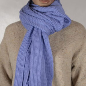 Rippstrick Schal NAGNA von melawear in der Farbe forgetmenot