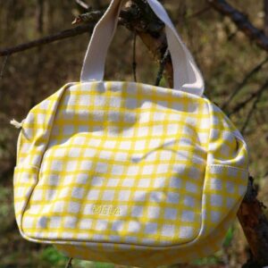 Organizer Tasche JASMEET greige/summer – aus 100% Bio-Baumwolle, Fairtrade-zertifiziert und GOTS-konform. Nachhaltig, vegan und ideal für Kosmetik, Snacks und Alltagsgegenstände. Handgefertigt für langlebigen Komfort