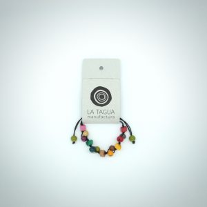 Armband "Azaicuapu" aus Azai Beeren - in der Länge verstellbar. In verschiedenen Farben erhältlich.